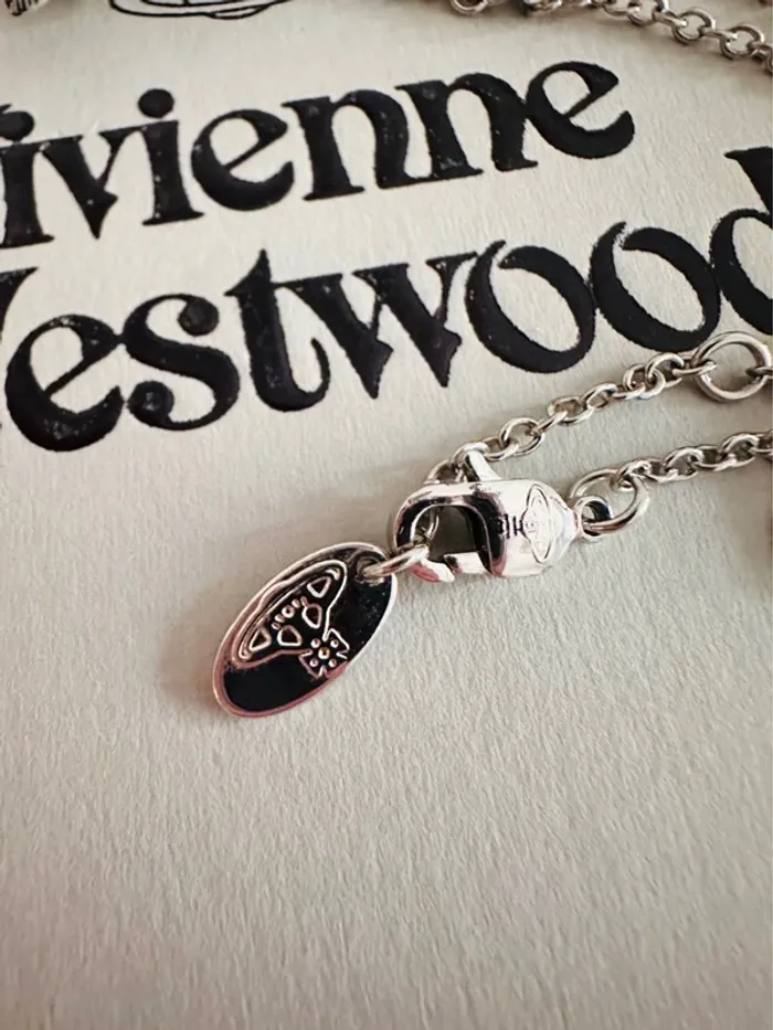 🇯🇵Collier Vivienne Westwood – Cœur argenté & logo Orbite – Édition iconique - photo numéro 8