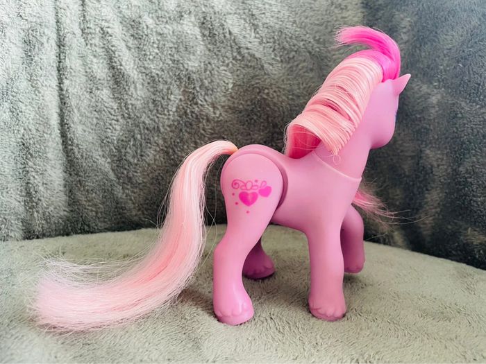 Mon petit poney vintage Sweet Berry - photo numéro 5