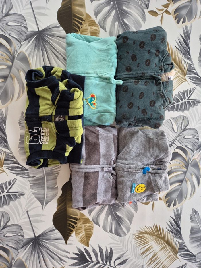 Lot de 5 gilets bébé