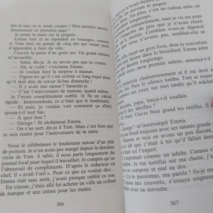 Livre - Une histoire des abeilles - photo numéro 3