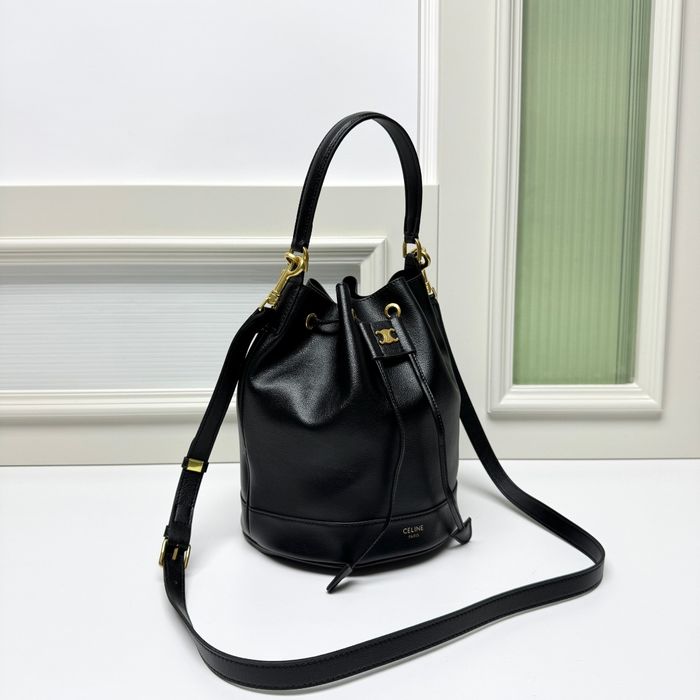 CELINE  121 - photo numéro 6