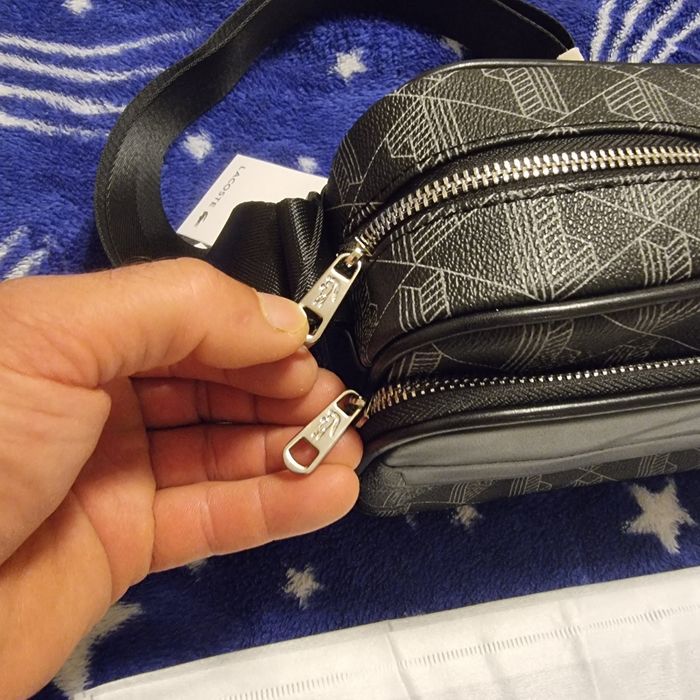 Sac à bandoulière Lacoste - photo numéro 7