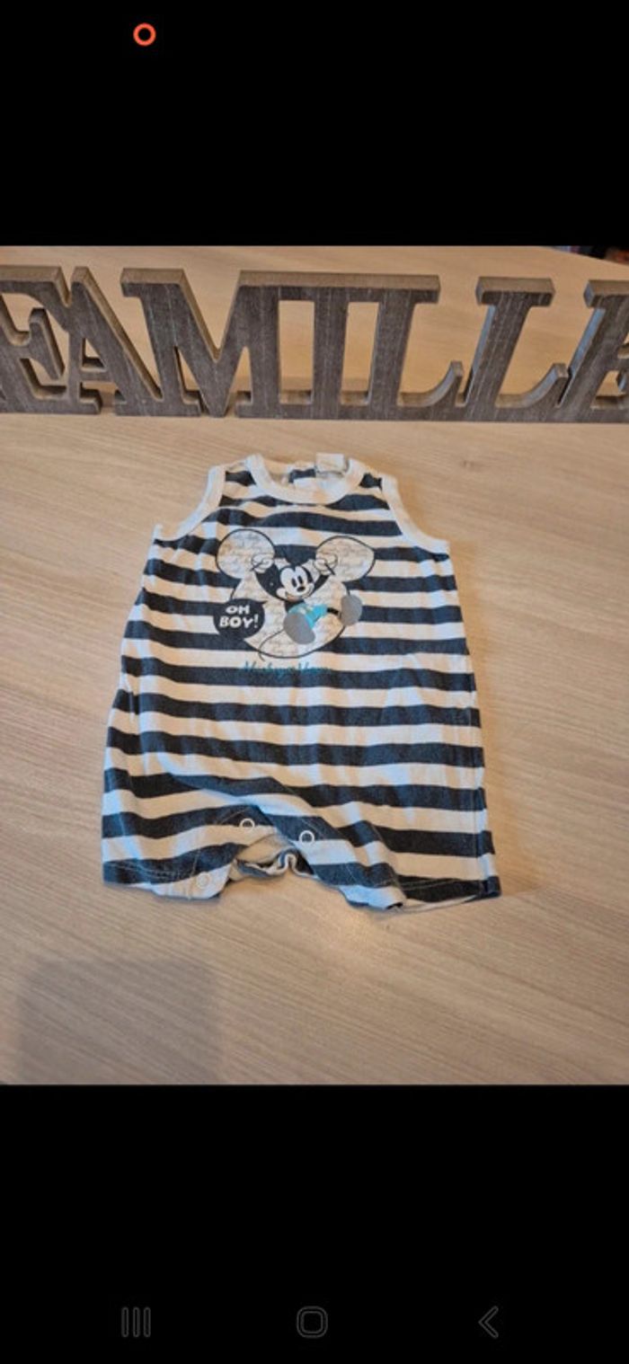 Combishort short bleu blanc bebe 3 mois mickey