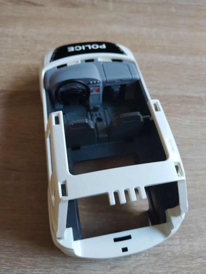 Playmobil 9372 Carcasse véhicule police - photo numéro 4