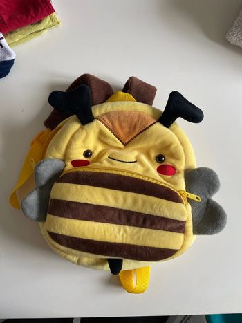 Sac à dos abeille crèche