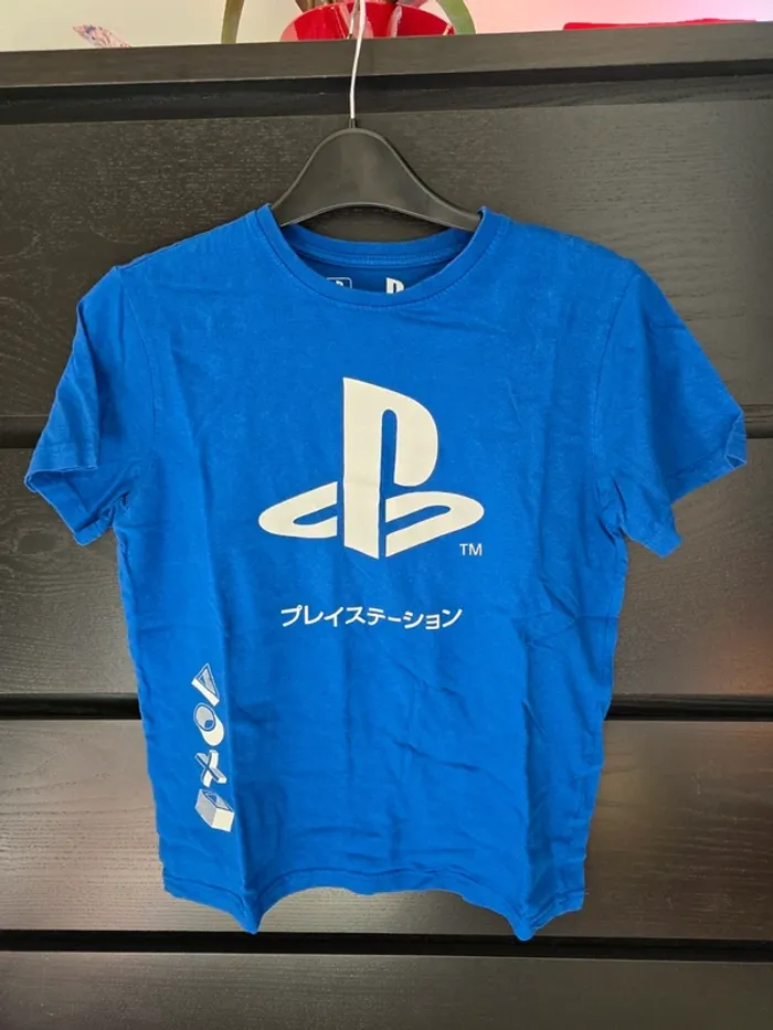 Tee-shirt bleu PlayStation