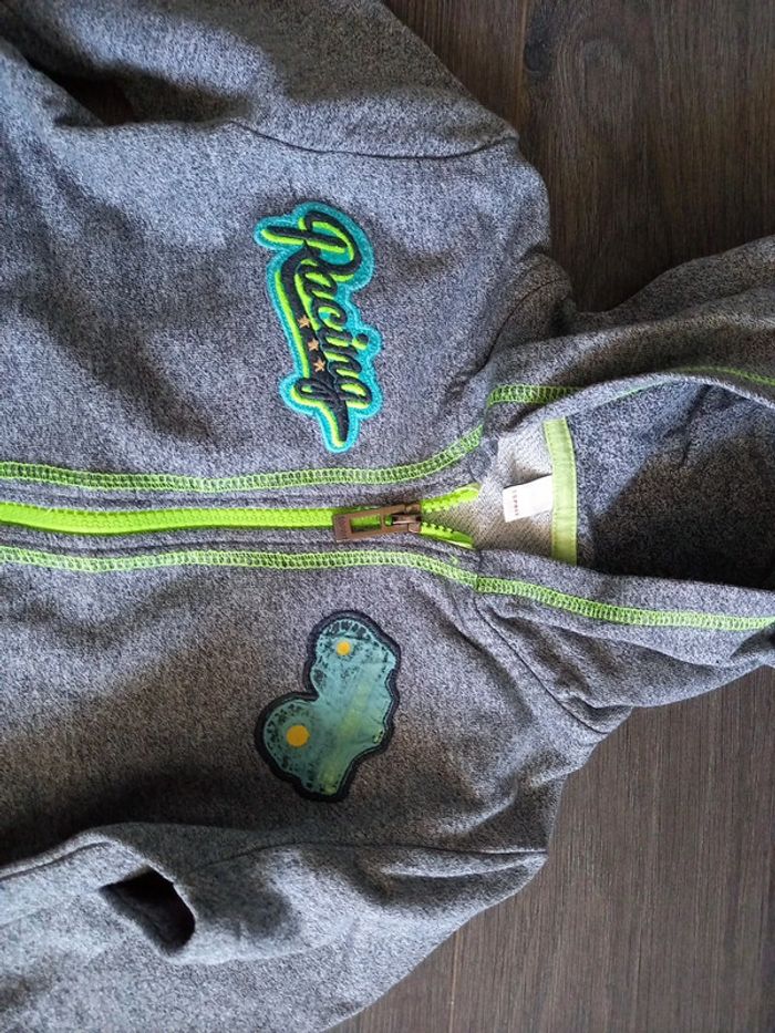 Sweat Esprit - photo numéro 2