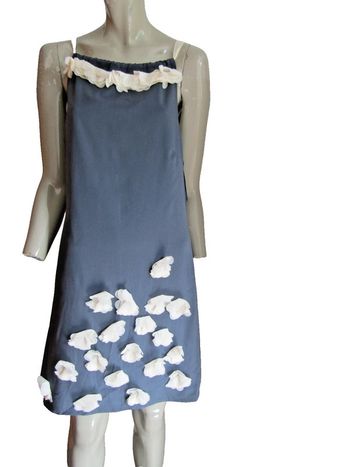 robe chic coupe courte droite marque véro moda taille indiquée small = 36/38