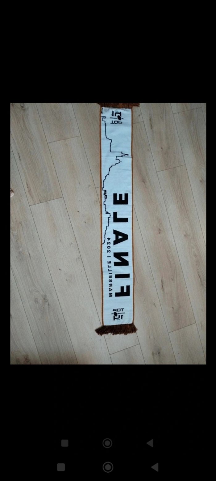 Écharpe neuve top 14 - photo numéro 2