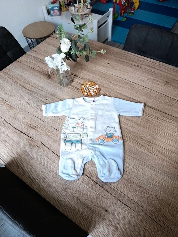 Pyjama kitchoun 1 mois