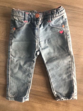 Jean 6 mois