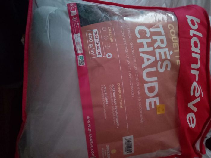 Couette neuve blanreve