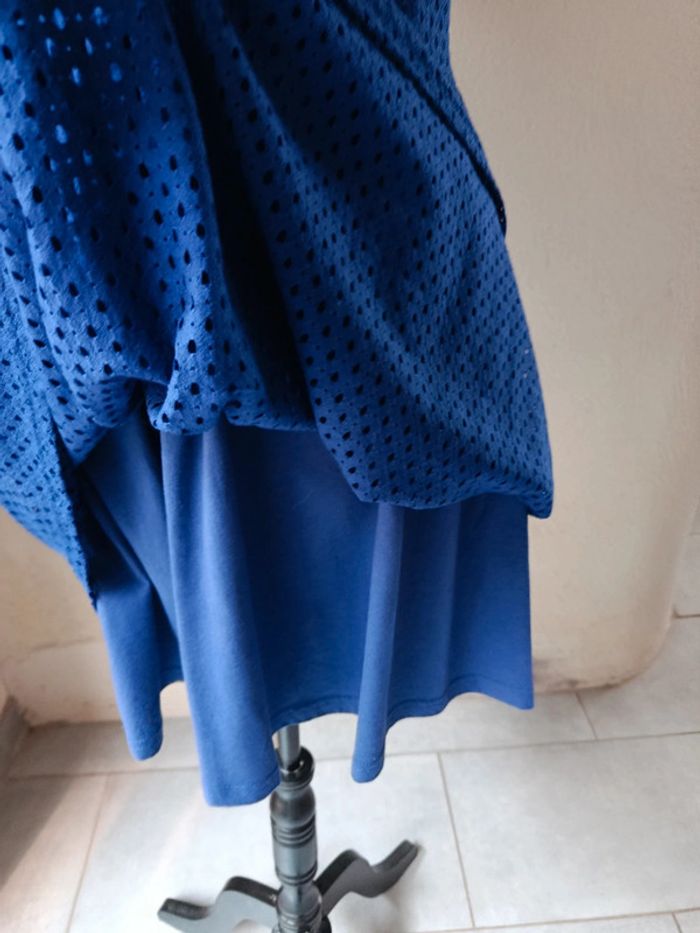 Robe bleu à trous U Collection Taille 38 - photo numéro 2