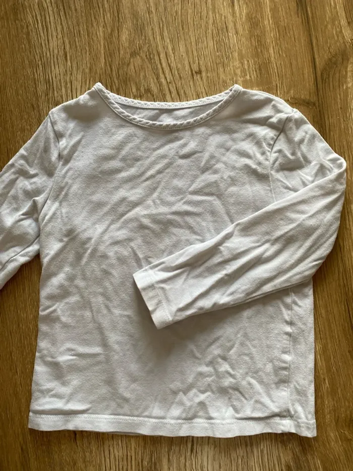 T-shirt manche longue taille 2/4 ans - photo numéro 2