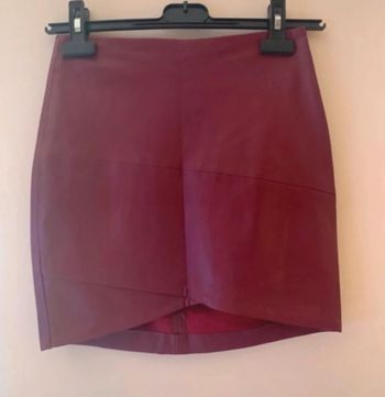 Jupe similicuir, bordeaux, Bershka