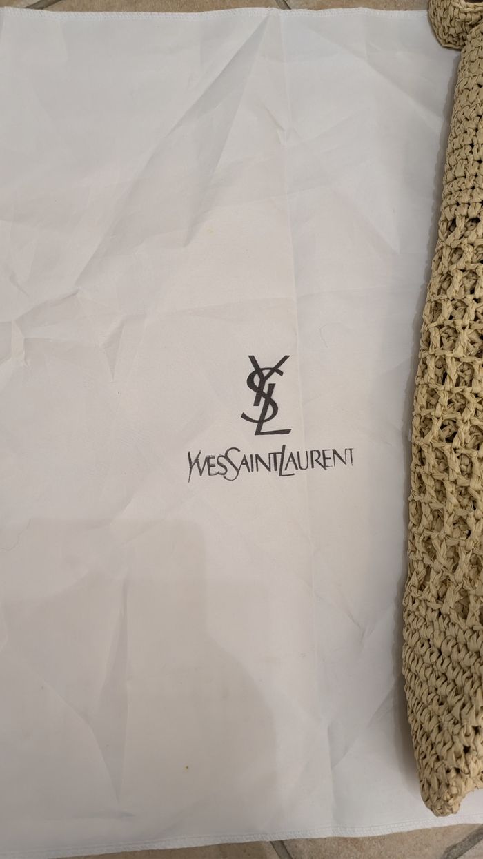 Style Icare Yves Saint Laurent - photo numéro 7