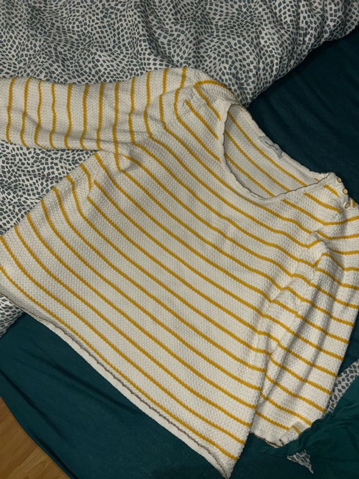 Pull jaune et blanc - photo numéro 3