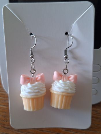 Boucle d'oreille gâteau