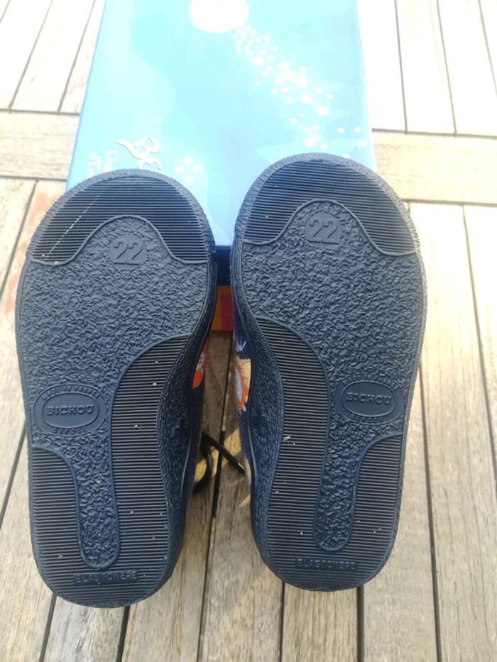 Chaussons Bellamy pointure 22 - photo numéro 3