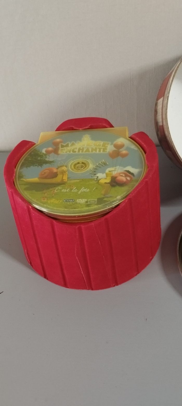 Coffret le manège enchanté. - photo numéro 5