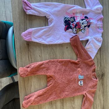 Lot 2 pyjamas 6 mois hiver