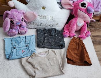 Lot de vêtements fille 5 ans 🌺