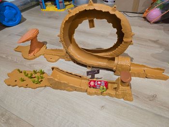 MATTEL Piste 3 en 1 Cars + 1 voiture