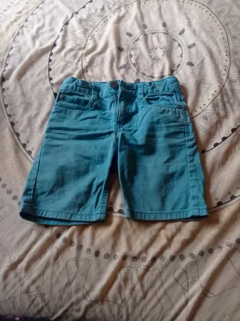 Short en jeans