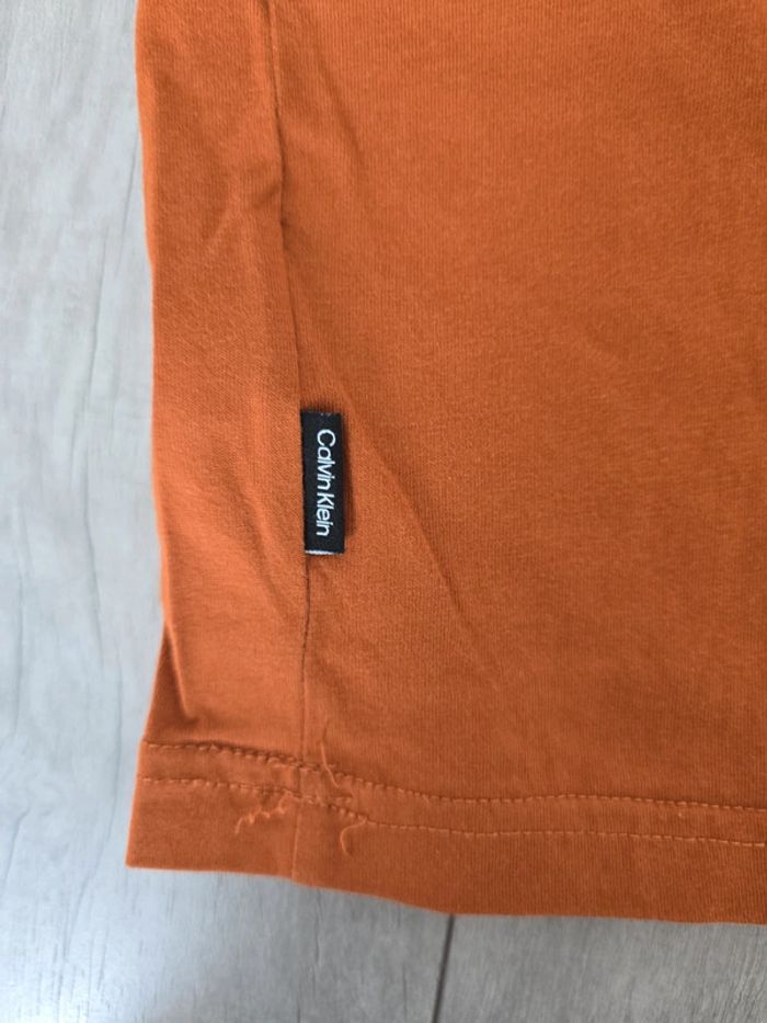 T shirts Calvin Klein xl - photo numéro 7