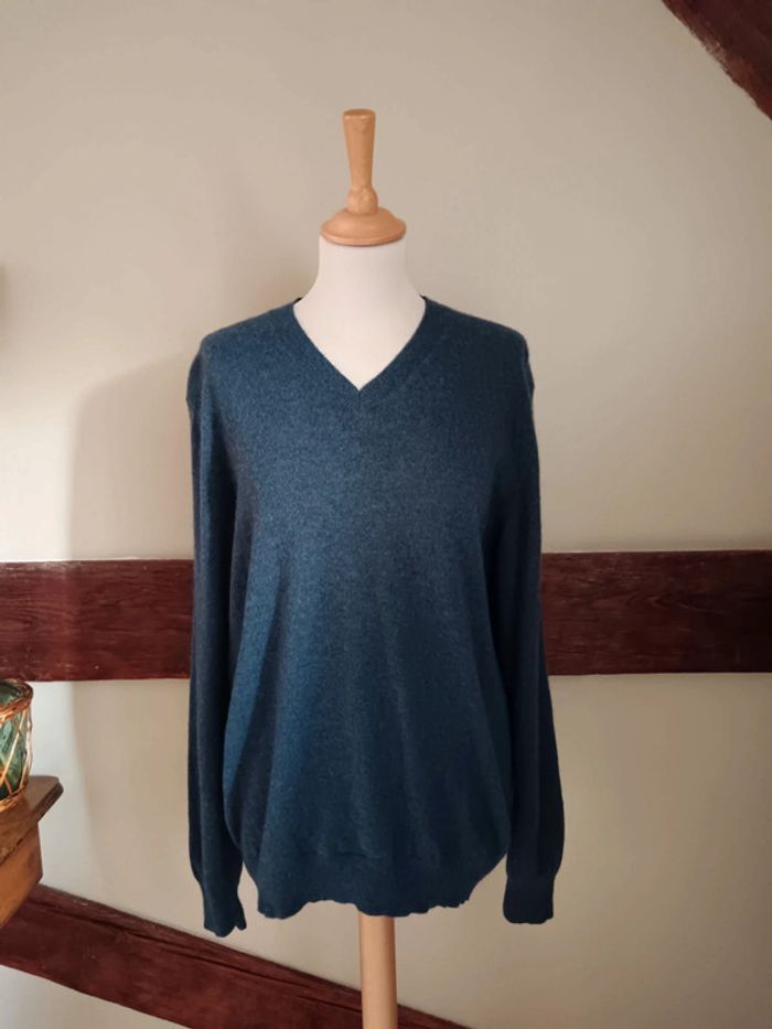 Pull bleu col V 100% cachemire Monoprix - photo numéro 3