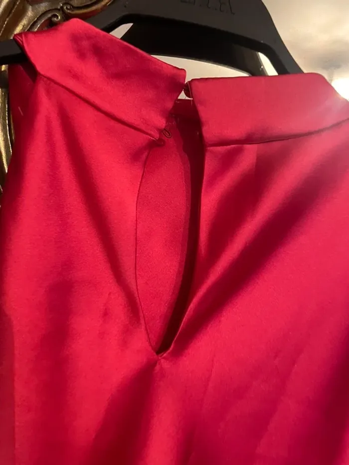 Nouvelle robe rose fuchsia, collection été 2025 en satin taille L - photo numéro 9
