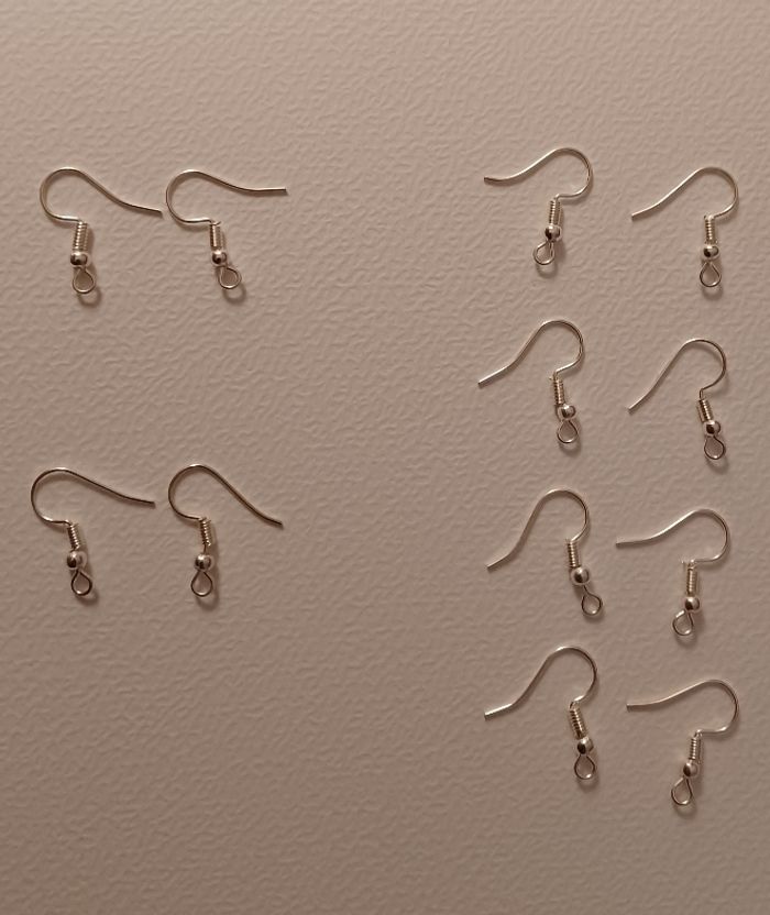 Crochet argenté pour boucles d'oreilles