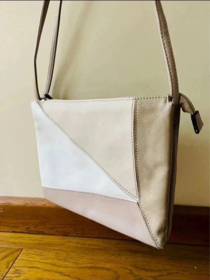 Sublime sac à main baguette en bandoulière réglable beige - photo numéro 2