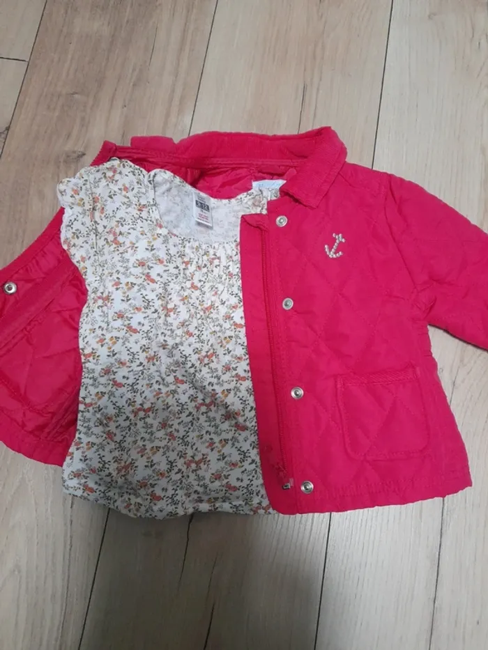 Veste et maillot 9 mois