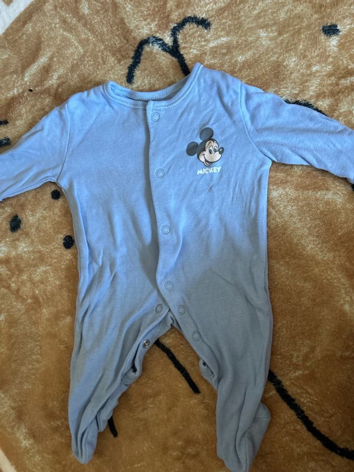 Lot pyjama Mickey - photo numéro 4