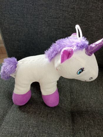 Peluche licorne