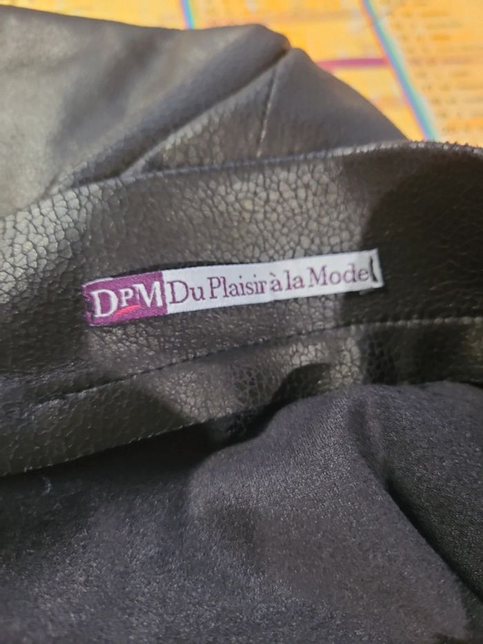 Jupe effet cuir et daim - photo numéro 8