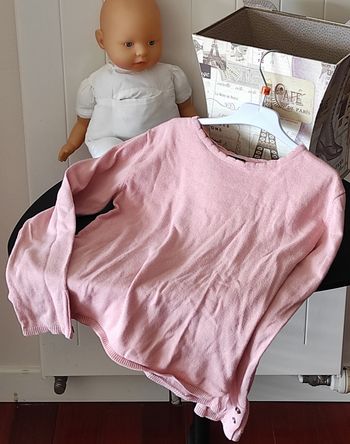 Pull fin fille – 7 ans (étiquette 8 ans) – Rose – Très bon état