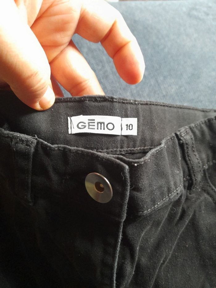 Short noir 10 ans - photo numéro 2