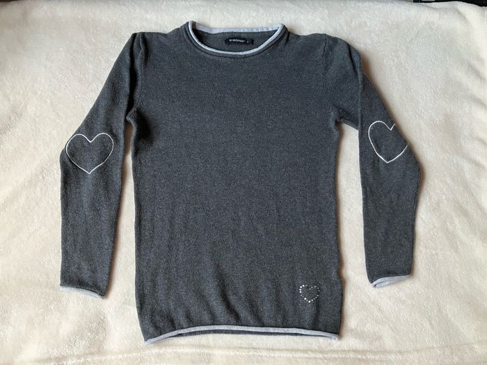 Pull fin gris In Extenso 5/6 ans (1€50)