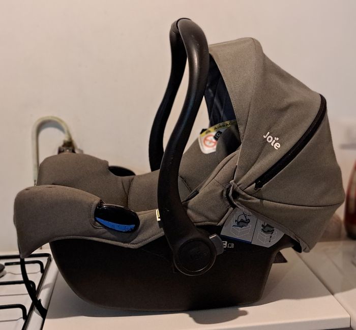 Vend cosy Isofix - photo numéro 3