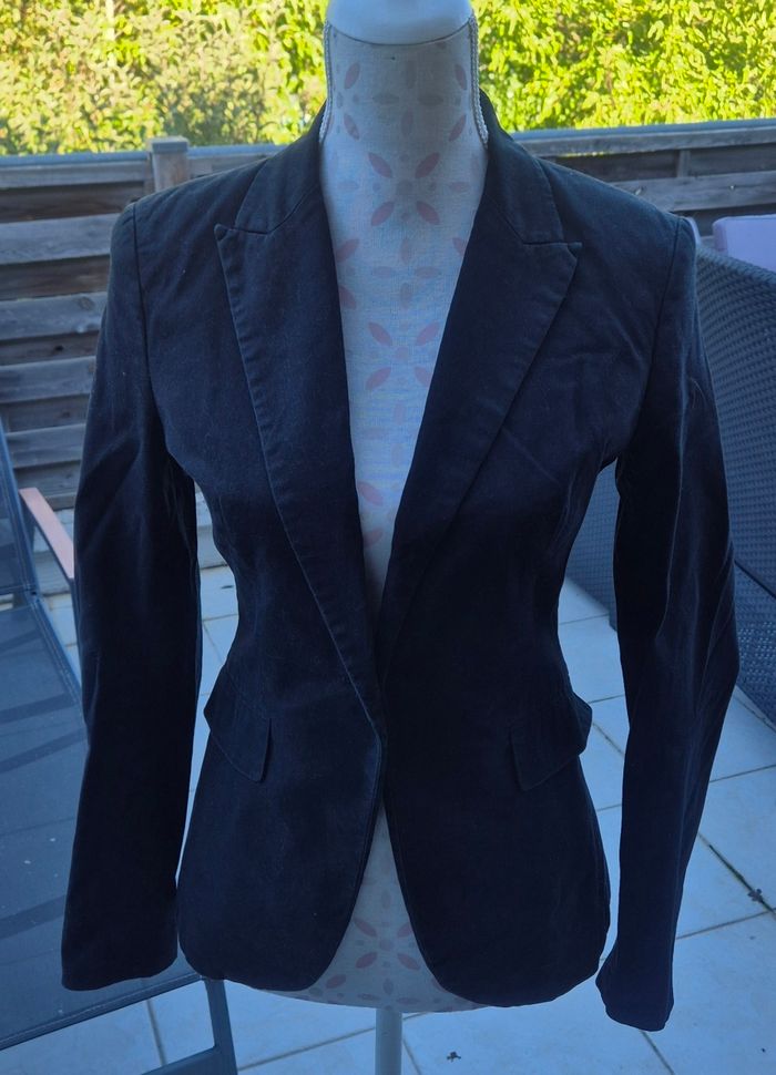 Veste cintrée noire - photo numéro 2