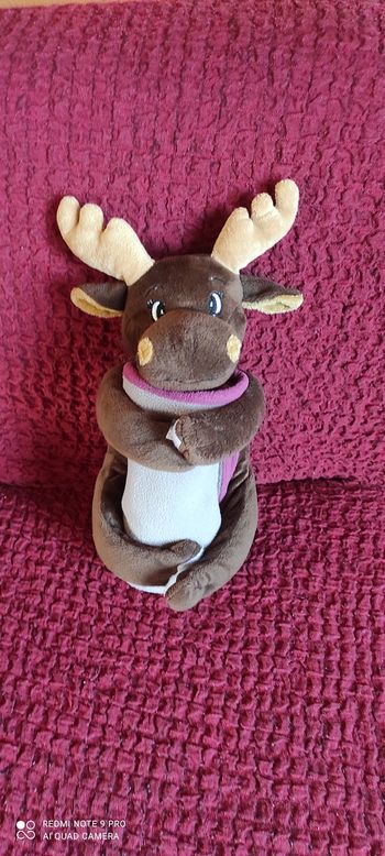 Peluche cerf avec plaid polaire babymoov