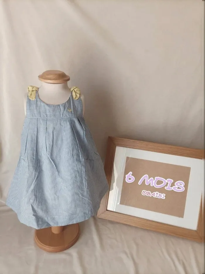 Superbe robe légère style marinière Obaïbi 6 mois