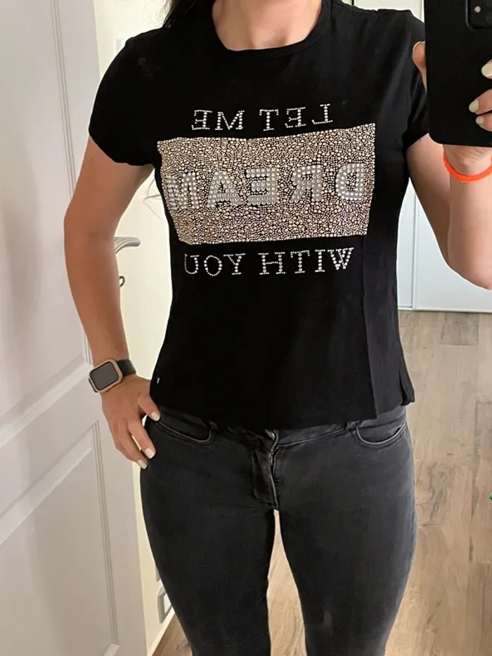 Tee shirt guess