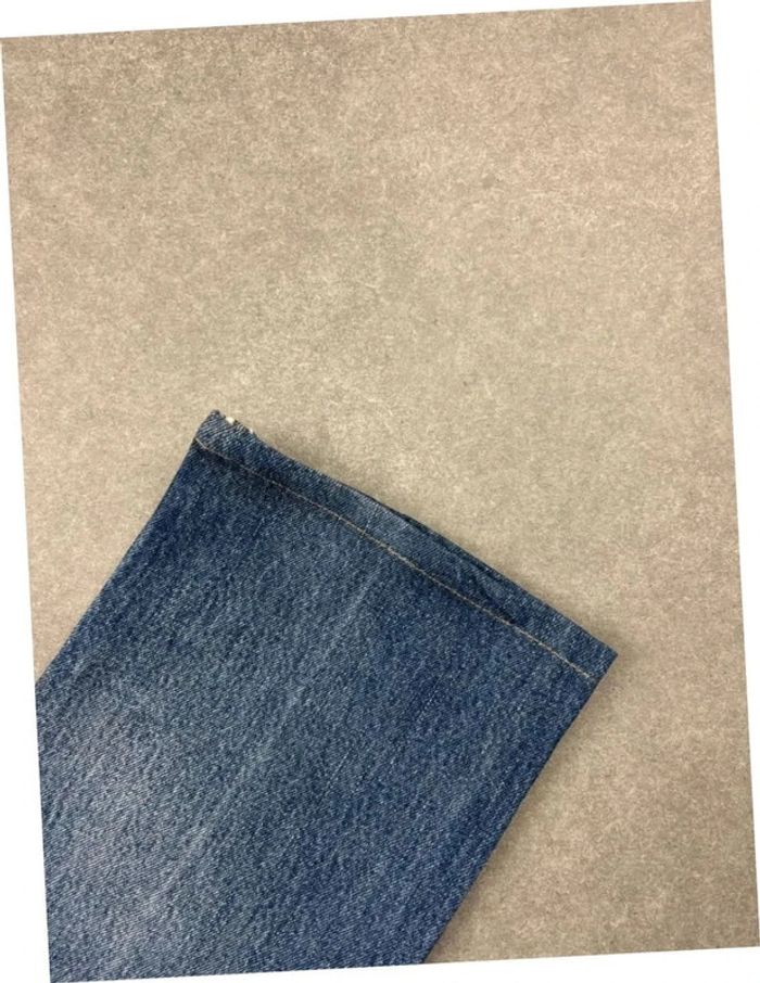 Jean pantalon coupe droite 505 levis bleu W30 L34 effet délavé - photo numéro 4