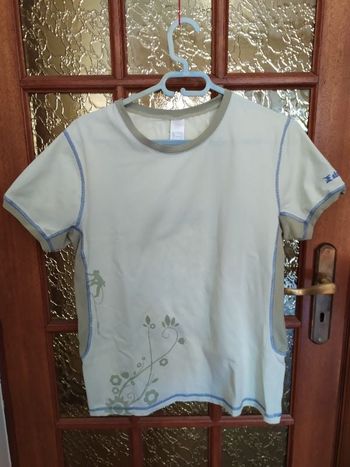 T-shirt décathlon neuf