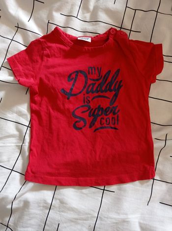 Tee shirt message rouge tape a l oeil
