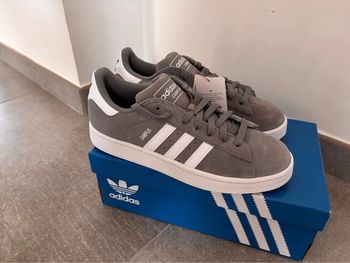 Sneakers Adidas Campus 2 neuves Taille 42 2/3