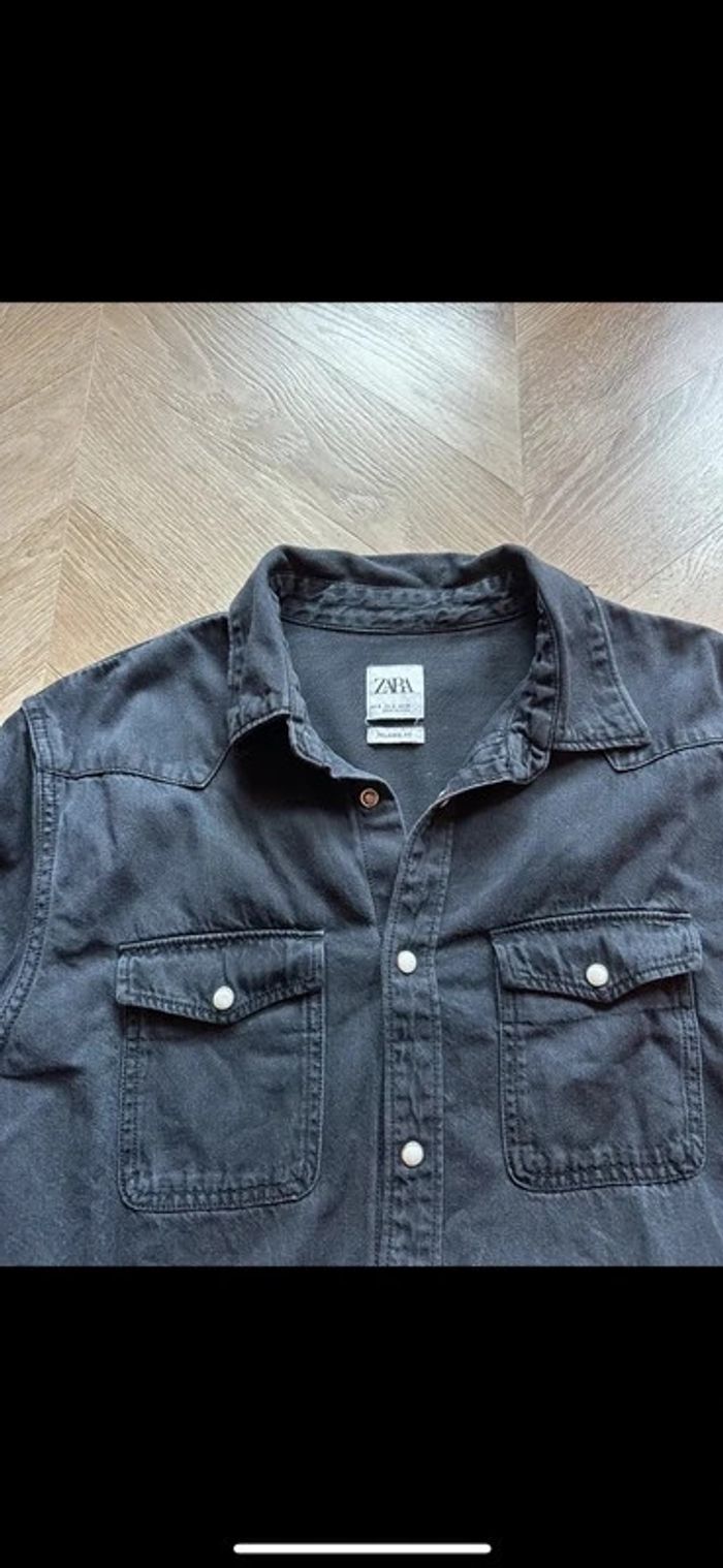 Veste/chemise en jean noir denim, taille S, Relaxed Fit - Zara Men - photo numéro 4